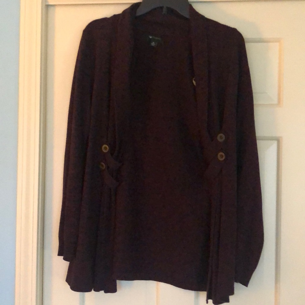 Women’s AB Studio Sweater